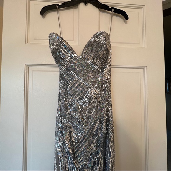 Sean Collection silk sequin gown - Picture 2 of 7